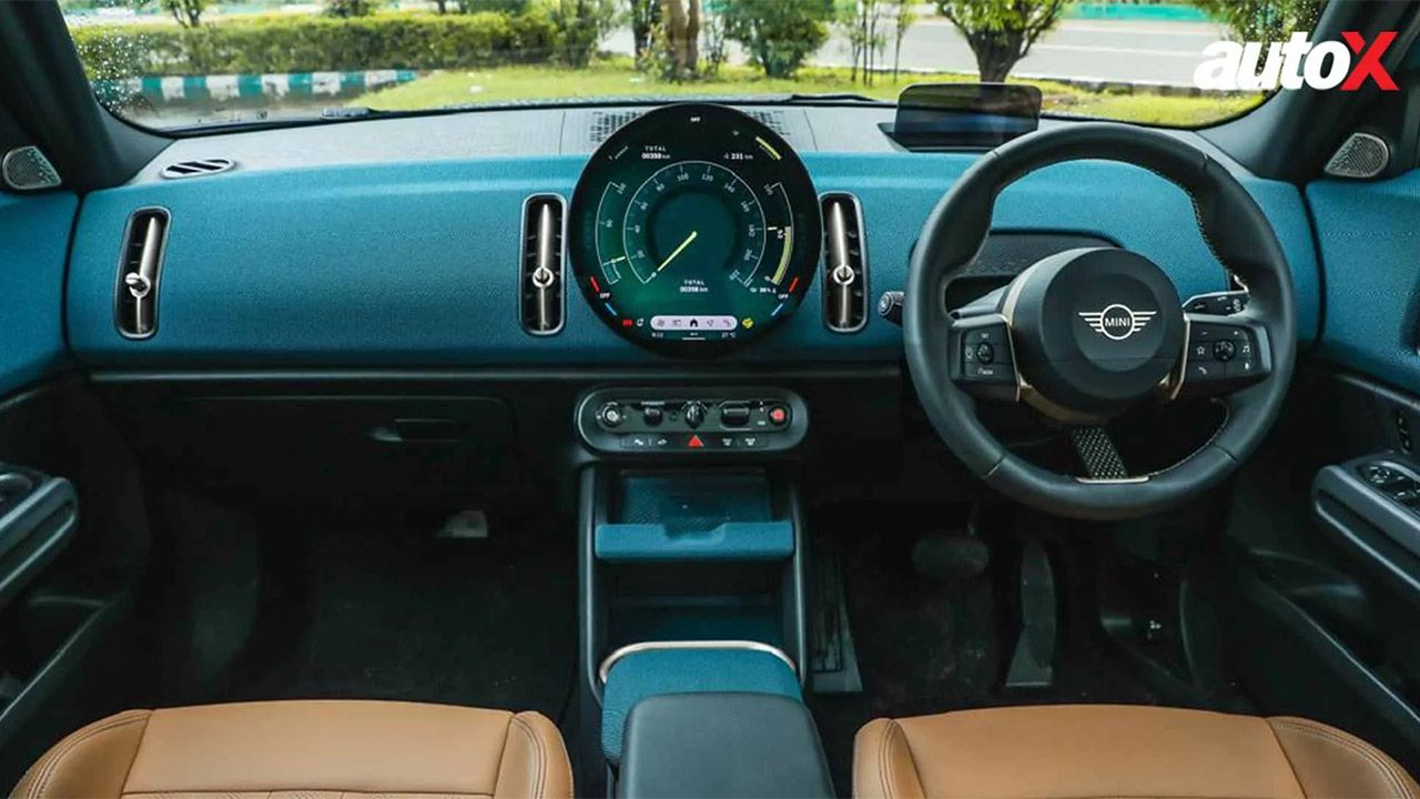 Mini Countryman Electric Interior