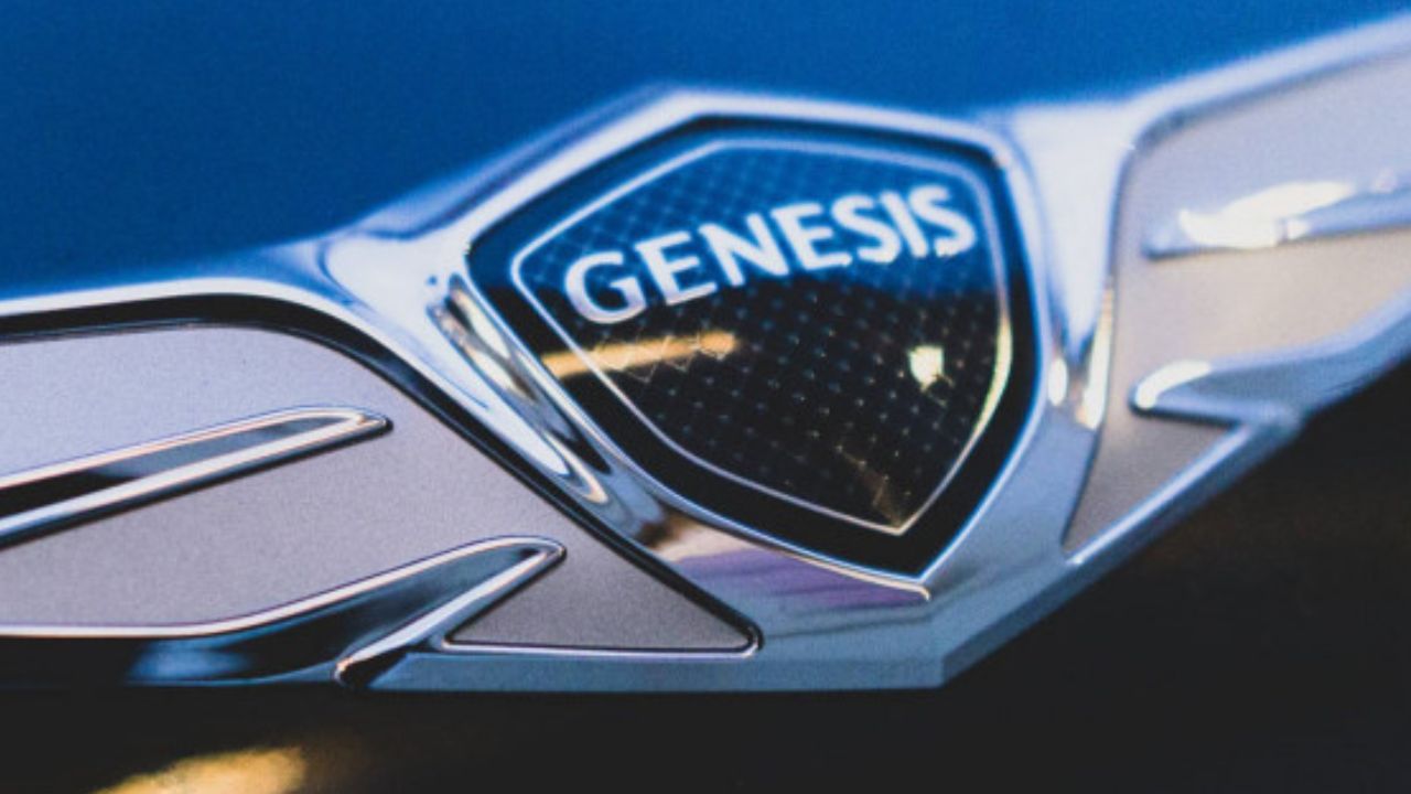 Hyundai Genesis Logo