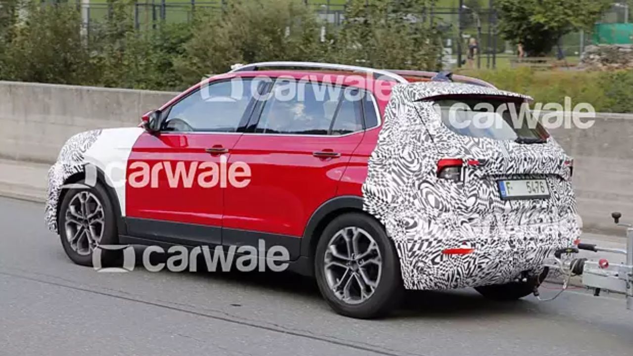 Skoda Kushaq Facelift Spied Testing