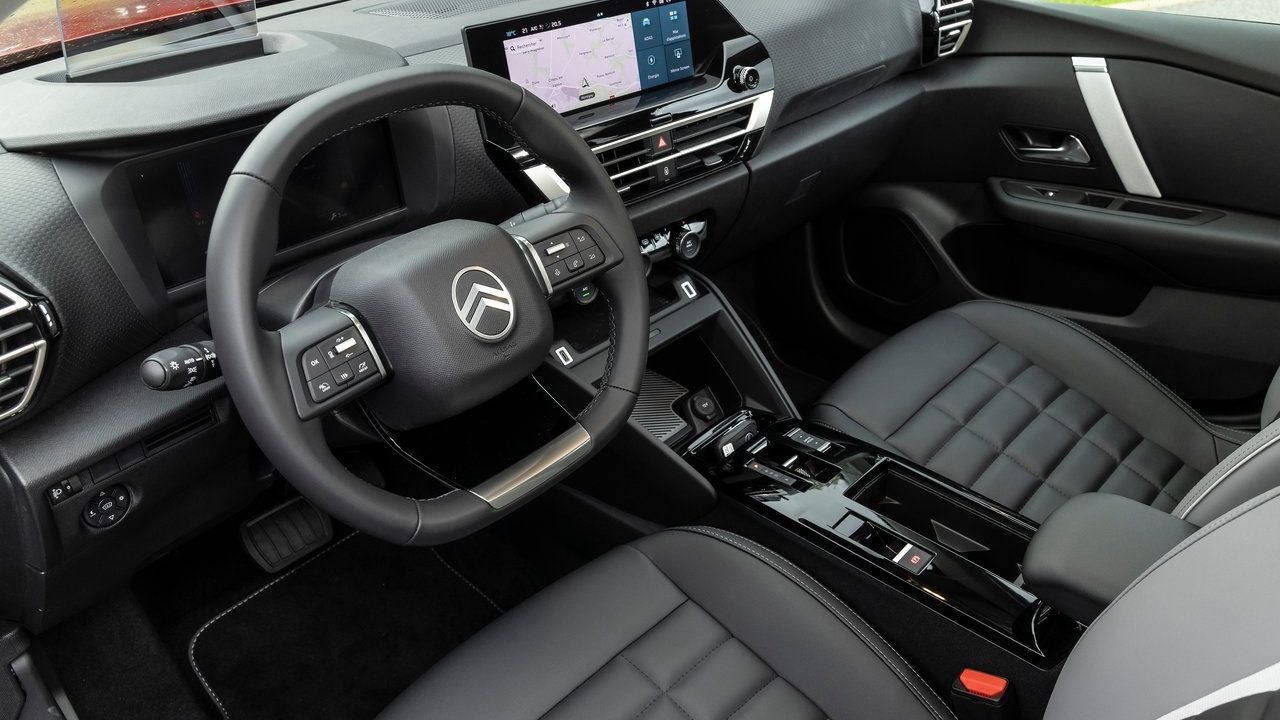 2025 Citroen C4 Interior