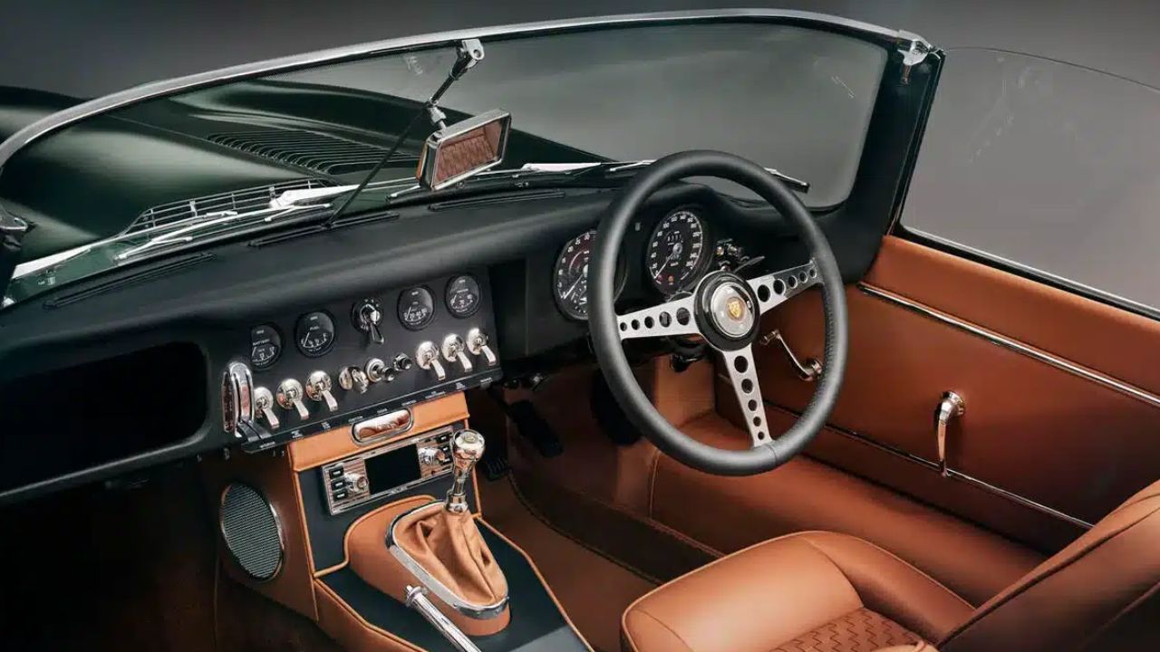 Jaguar Classic E Type Interior