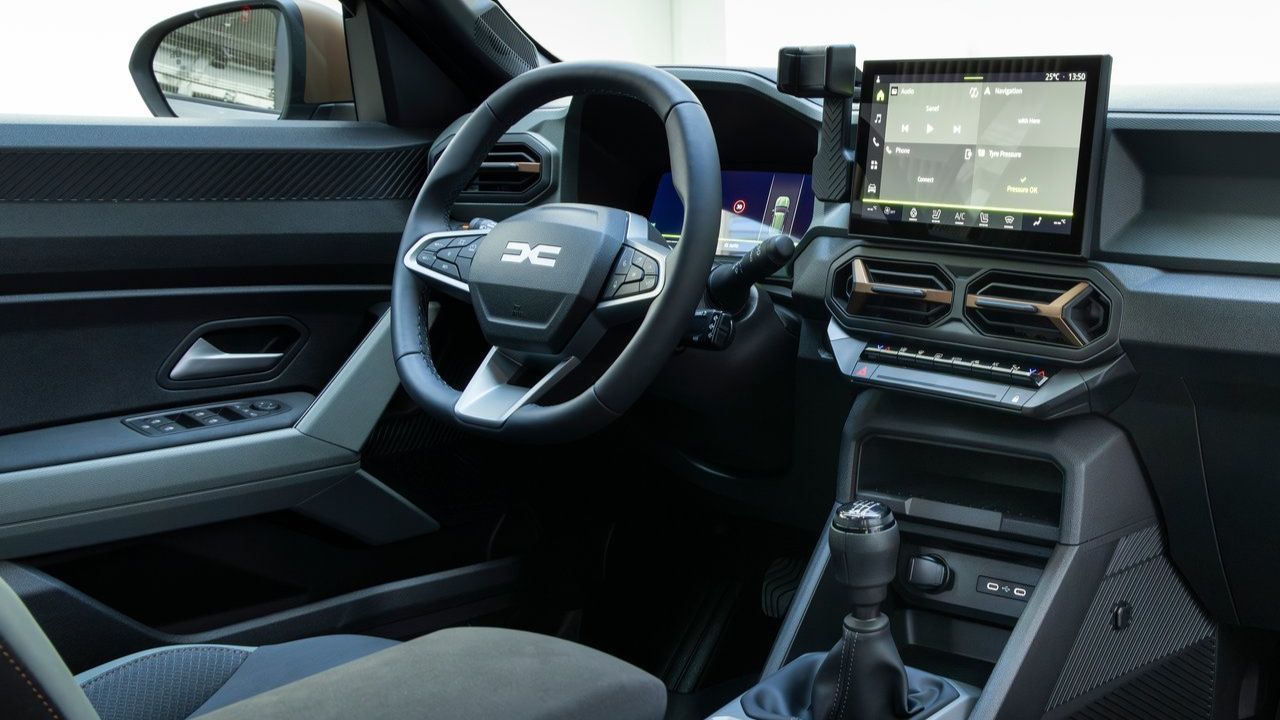 Renault Duster based Dacia Bigster Interior