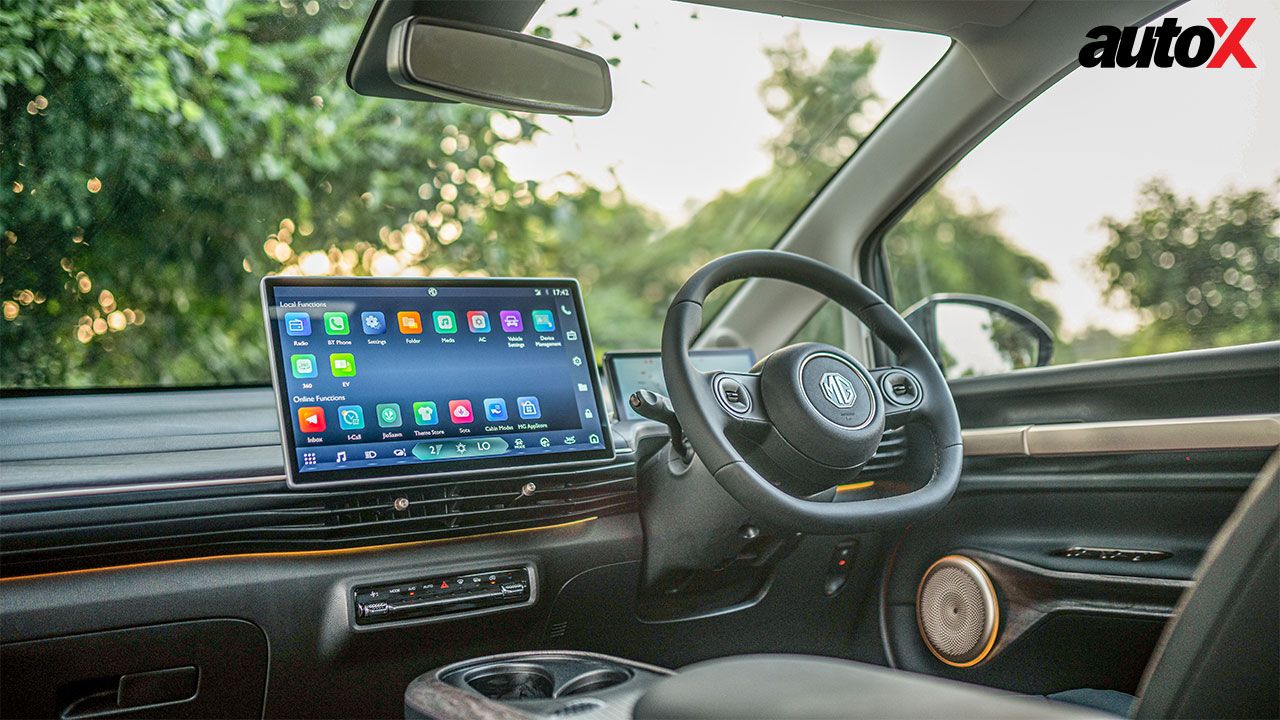 MG Windsor EV View Of Steering Console And Instrumentation