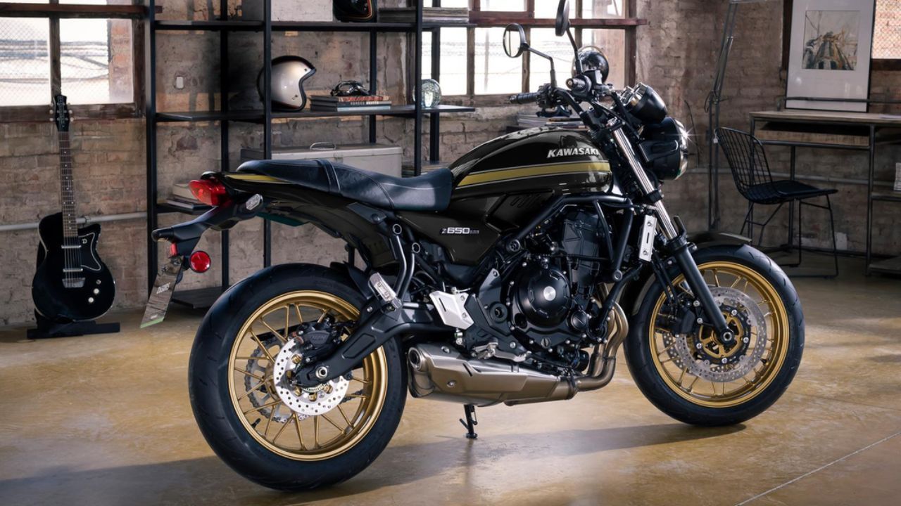 2025 Kawasaki Z650RS 1 