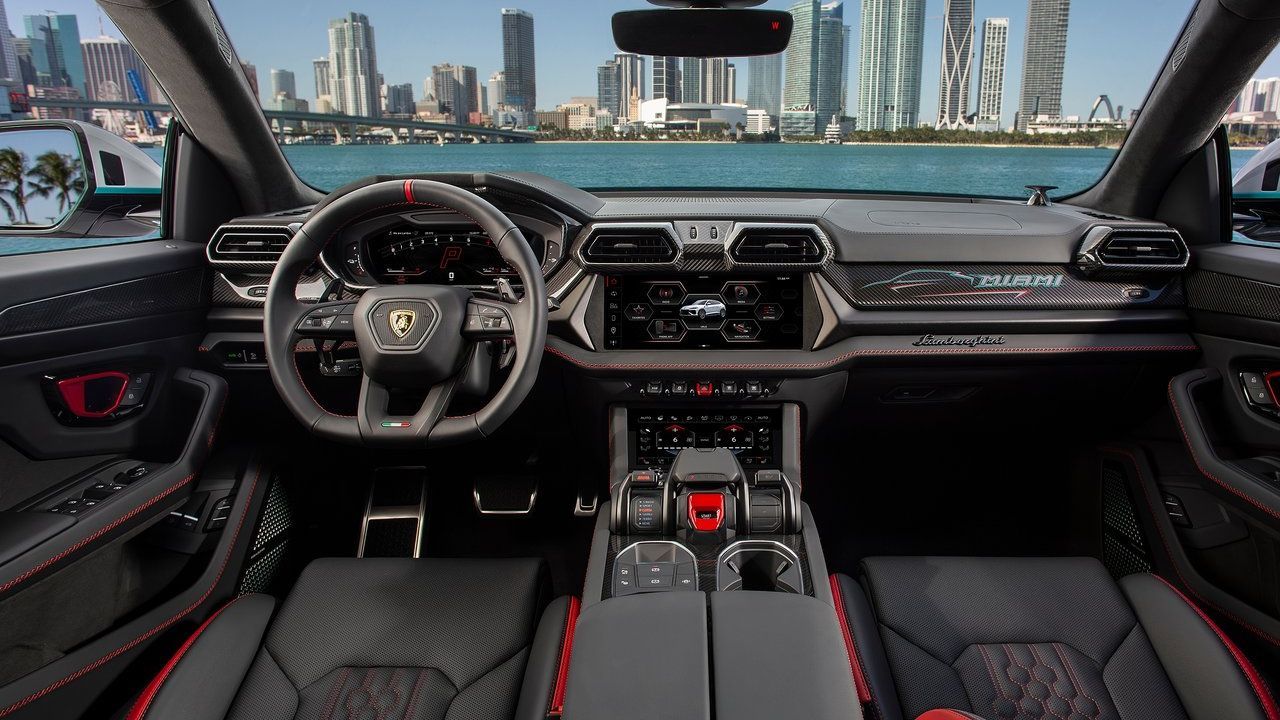 One Off Lamborghini Urus SE Interior