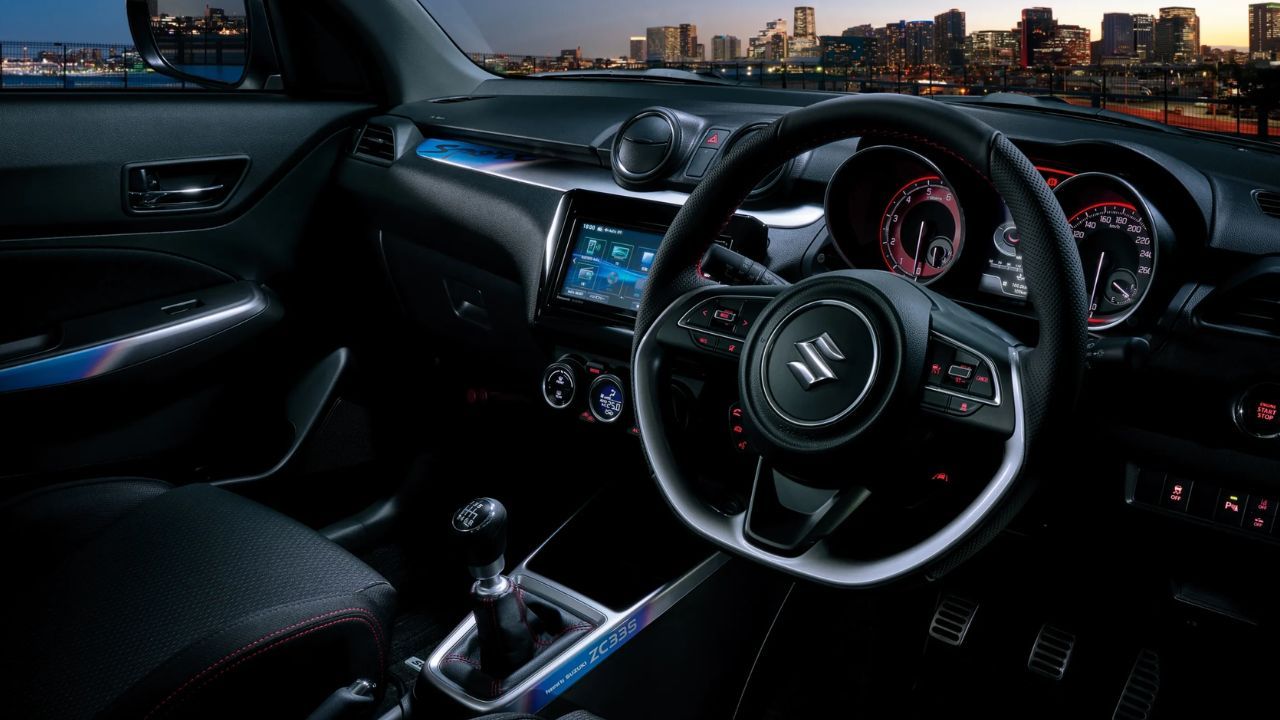 Suzuki Swift Sport ZC33S Final Edition Interior