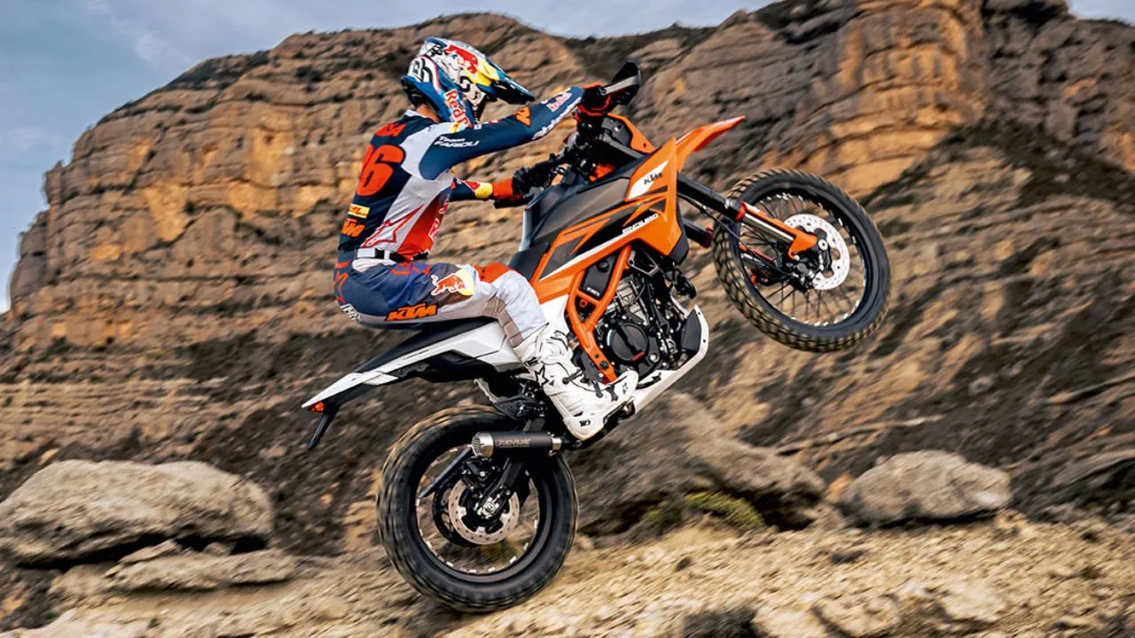 KTM-125-Enduro-R-2 (1).jpg